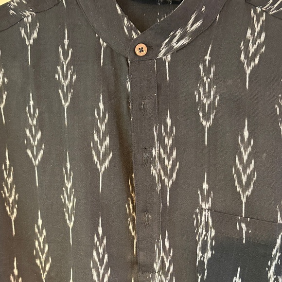 Black Patterned Shirt - Picture 2 of 6